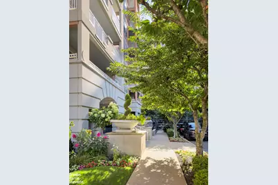 65 Oceana Drive E #3F, Brooklyn, NY 11235 - Photo 8