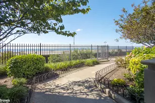 65 Oceana Dr E, Brooklyn, NY 11235 - Photo 10