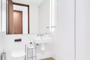 551 W 21st St, New York City, NY 10011 - Photo 8