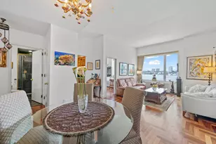 220 Riverside Blvd, New York City, NY 10069 - Photo 2