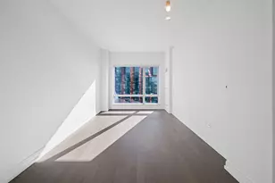 555 10th Ave, New York, NY 10018 - Photo 2