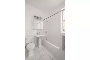 245 Mulberry St, New York City, NY 10012 - Photo 6