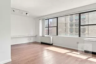 1065 Park Ave, New York City, NY 10128 - Photo 6