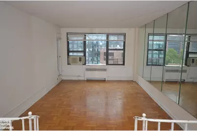 98-22 63rd Drive #7B, New York City, NY 11374 - Photo 4