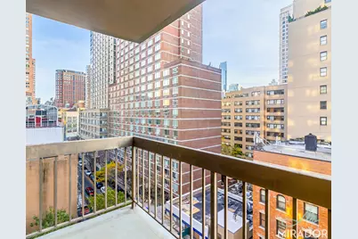 145 W 67th Street #10G, New York City, NY 10023 - Photo 4