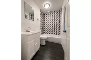 948 41st St, Brooklyn, NY 11219 - Photo 4