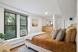 130 Barrow St, New York City, NY 10014 - Photo 2