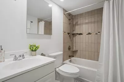 130 Barrow Street #312, New York City, NY 10014 - Photo 4