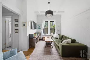 467 Pacific St, Brooklyn, NY 11217 - Photo 1