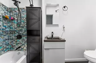 424 E 115th St, New York, NY 10029 - Photo 6