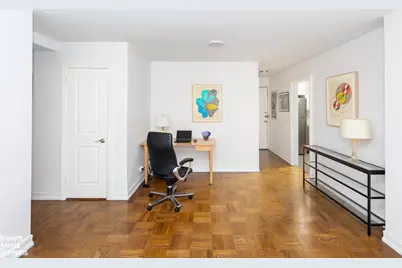55 E 87th Street #4M, New York, NY 10128 - Photo 2