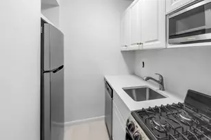 328 E 77th St, New York, NY 10075 - Photo 4