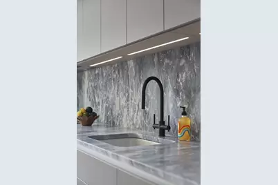 547 W 47th Street #607, New York City, NY 10036 - Photo 6