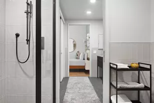 547 W 47th St, New York City, NY 10036 - Photo 4