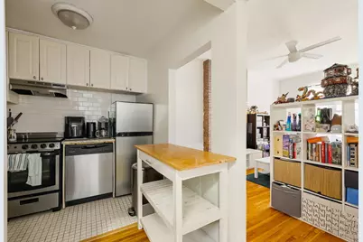 37 W 71st Street #TH, New York, NY 10023 - Photo 4