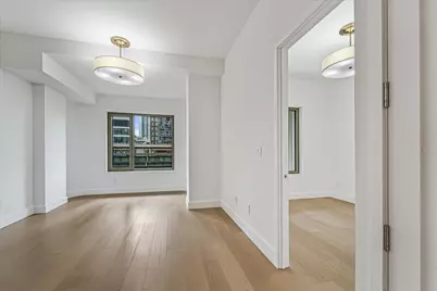 24-01 Queens Plaza N #504, Long Island City, NY 11101 - Photo 6