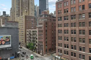 225 E 36th St, New York City, NY 10016 - Photo 8