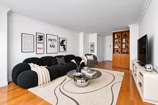 225 E 36th St, New York City, NY 10016 - Photo 2