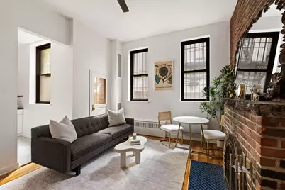 252 W 20th Street #1C, New York City, NY 10011 - Photo 1