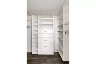 252 W 20th St, New York, NY 10011 - Photo 8