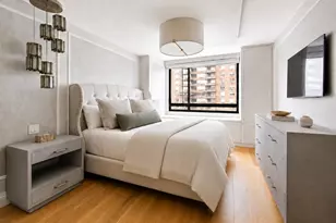 171 E 84th St, New York City, NY 10028 - Photo 4