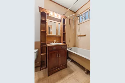 1882 Hart Street, Ridgewood, NY 11385 - Photo 8