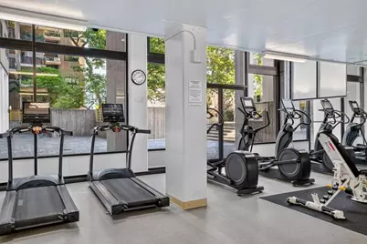 531 Main Street #1025, New York City, NY 10044 - Photo 10