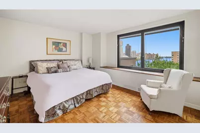 531 Main Street #1025, New York City, NY 10044 - Photo 6
