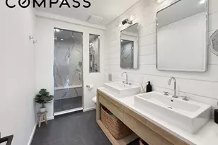 3925 Lyme Ave, New York City, NY 11224 - Photo 14