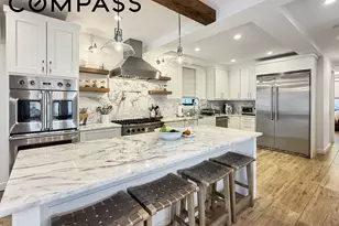 3925 Lyme Ave, New York City, NY 11224 - Photo 6