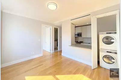 252 W 76th Street #9E, New York City, NY 10023 - Photo 1