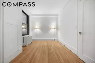 212 E 48th St, New York City, NY 10017 - Photo 12