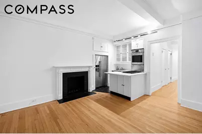 212 E 48th Street #2E, New York, NY 10017 - Photo 8