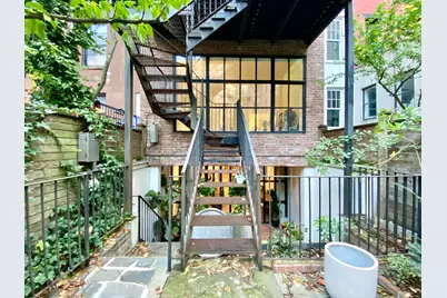 219 E 11th Street #1, New York, NY 10003 - Photo 10