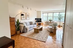 555 Kappock St, Bronx, NY 10463 - Photo 2