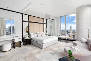 217 W 57th St, New York City, NY 10019 - Photo 4