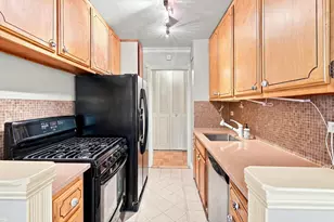 205 3rd Ave, New York City, NY 10003 - Photo 10