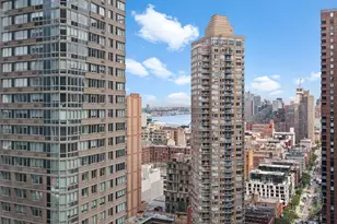 550 10th Ave, New York City, NY 10018 - Photo 10