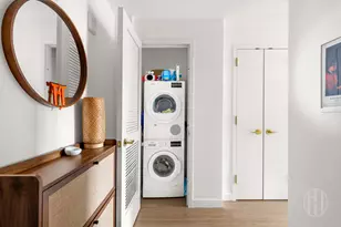 550 10th Ave, New York City, NY 10018 - Photo 8