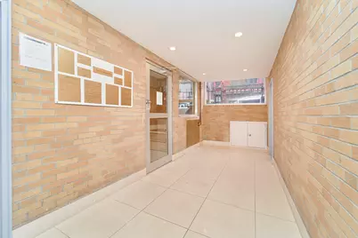 353 W 44th Street #2C, New York, NY 10036 - Photo 6