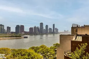 439 E 51st St, New York, NY 10022 - Photo 14