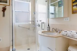 439 E 51st St, New York, NY 10022 - Photo 12
