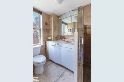 439 E 51st Street #7B, New York City, NY 10022 - Photo 16