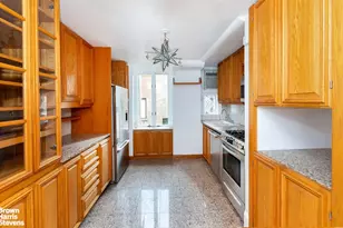 439 E 51st St, New York, NY 10022 - Photo 8