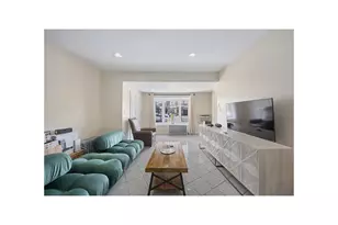76-22 60th Ln, Ridgewood, NY 11385 - Photo 2