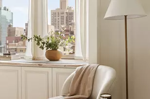 216 E 47th St, New York City, NY 10017 - Photo 8