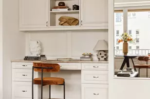 216 E 47th St, New York City, NY 10017 - Photo 4