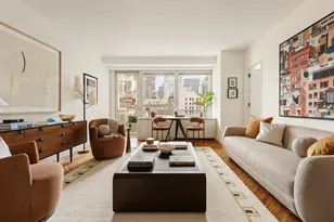 216 E 47th St, New York City, NY 10017 - Photo 2
