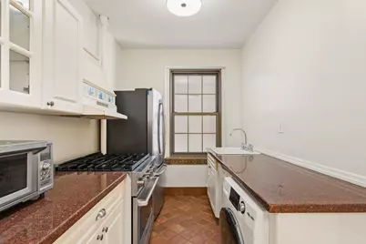 1100 Grand Concourse #2I, Bronx, NY 10456 - Photo 2