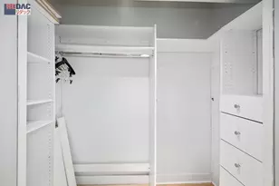 211 E 35th St, New York City, NY 10016 - Photo 6
